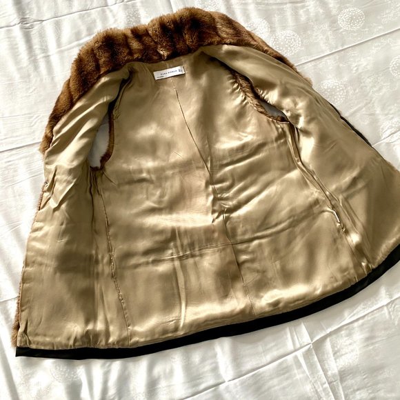Vintage Zara Woman Faux Mink Fur Vest with Faux Leather Trim - Picture 3 of 15